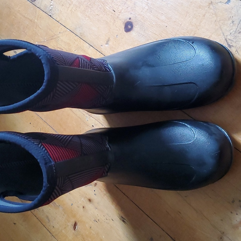 Bogs - Picture 11 of 13